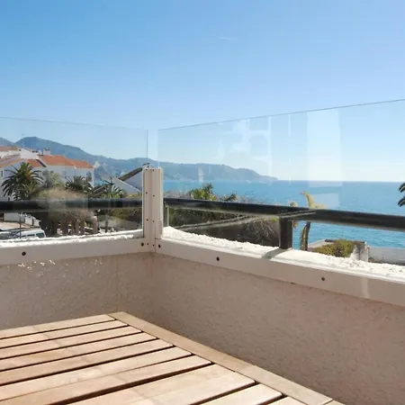 Apartment Fuer 6 Personen Ca 120 Qm In Nerja, Andalusien Costa Del Sol *